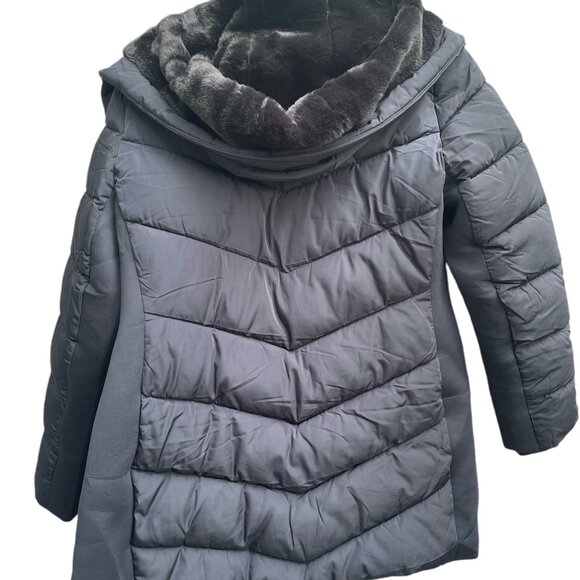 Andrew Marc Sorona Aura Parks Womans Size Medium Navy/Black - Picture 6 of 6